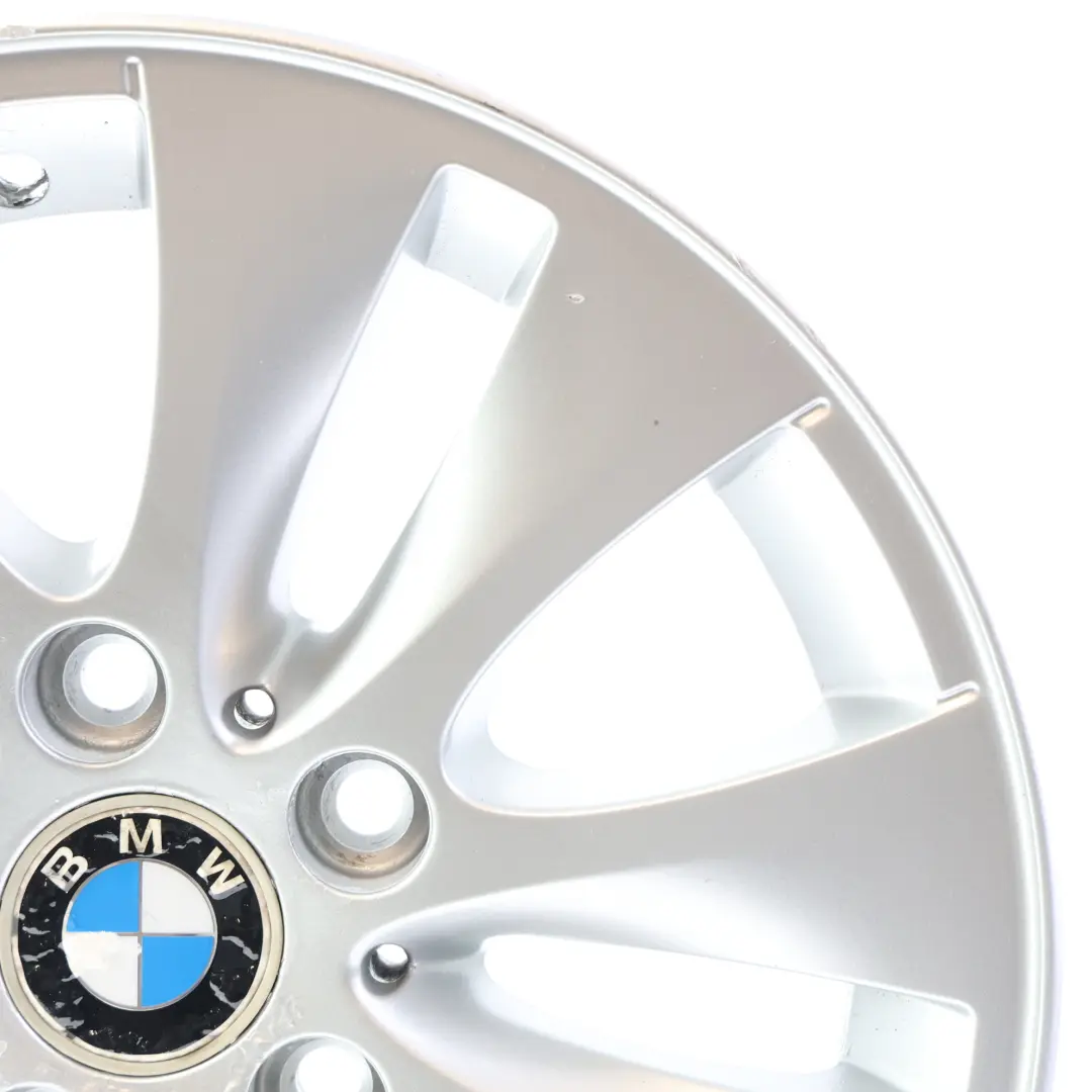 Jante en alliage leger 16" V-spoke 229 6,5J ET:42 pour BMW 1 Serie E81 E82 E87 E88 à propos du numéro de pièce 6774684 BMW 1 Serie E81 E82 E87 E88 Jante en alliage leger 16" V-spoke 229 6,5J ET:42 - SKU 6774684-1 - Numéro de pièce 6774684