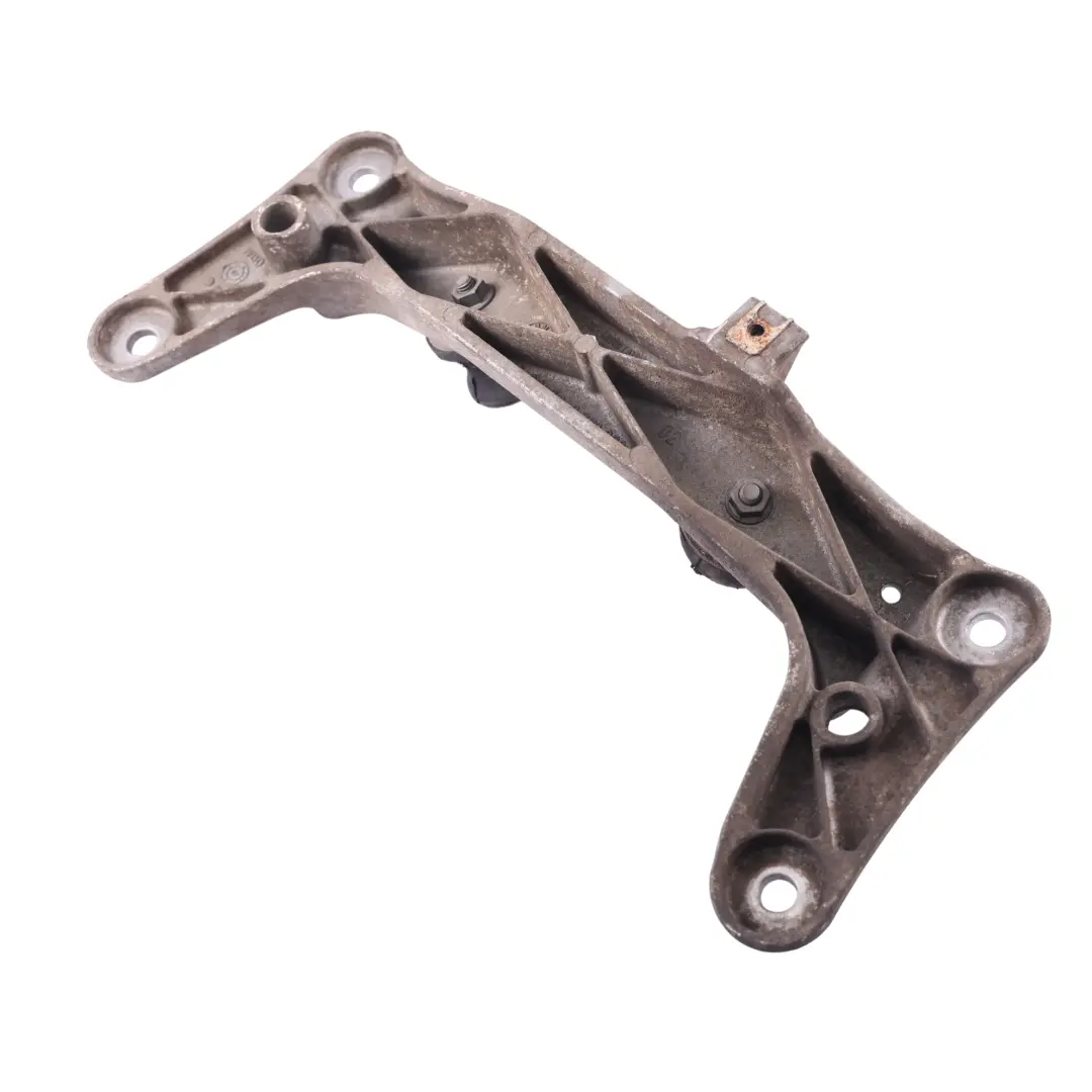 Gearbox Support Mount Bracket Gear Box to BMW E90 E91 E92 E93 with Part number 6778060 BMW E90 E91 E92 E93 Gearbox Support Mount Bracket Gear Box - SKU 6778060-1 - Part number 6778060