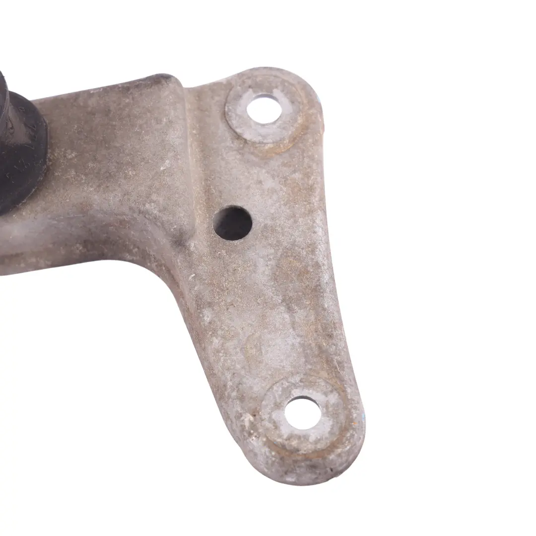 Supporto Cambio Staffa Scatola Cambio per BMW E90 E91 E92 E93 con numero di parte 6778060 BMW E90 E91 E92 E93 Supporto Cambio Staffa Scatola Cambio - SKU 6778060-1 - Numero di parte 6778060