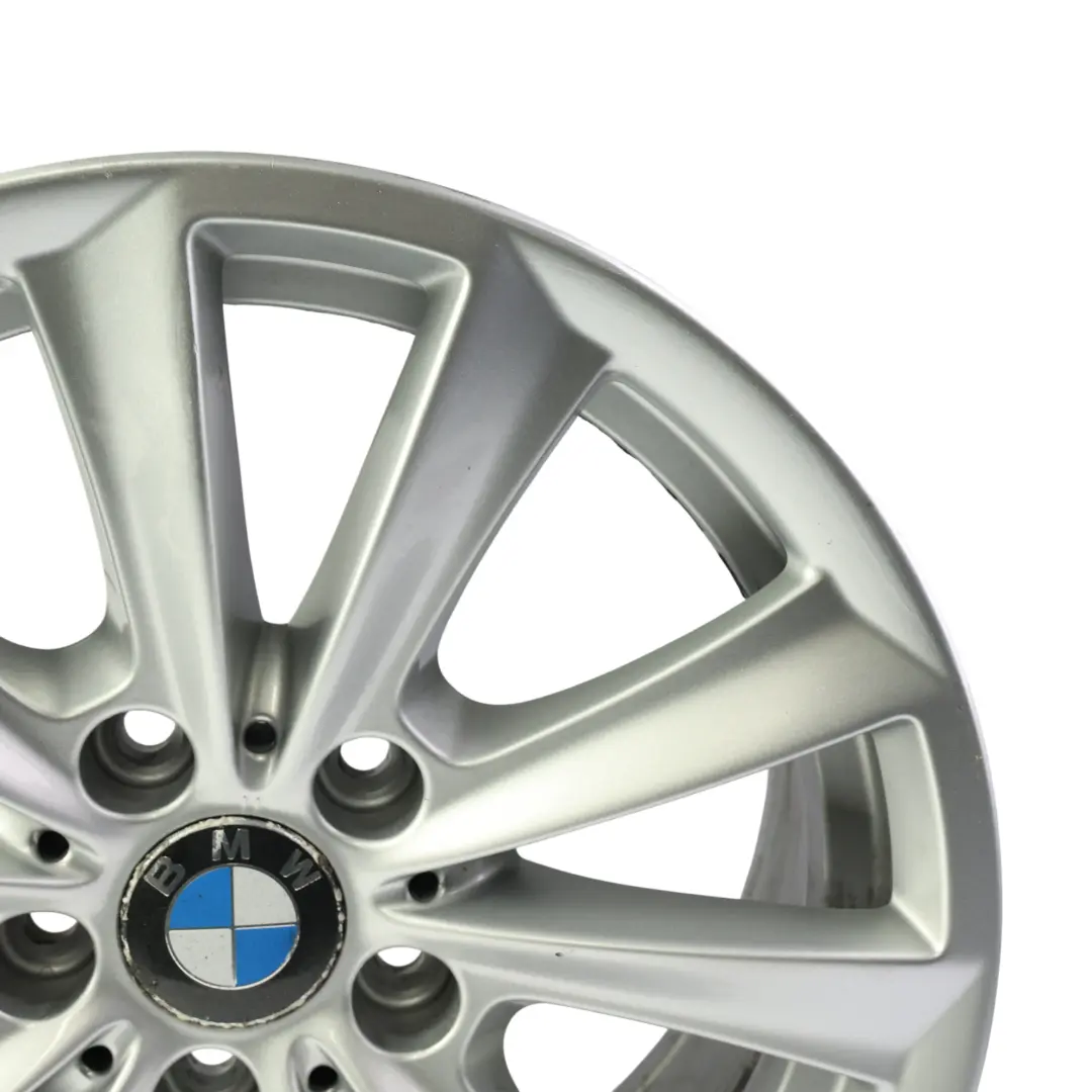 Alloy Wheel Rim 17" V Spoke 236 8J ET:30 pour BMW F10 F11 F12 Silver à propos du numéro de pièce 6780720 BMW F10 F11 F12 Silver Alloy Wheel Rim 17" V Spoke 236 8J ET:30 - SKU 6780720-SL3 - Numéro de pièce 6780720