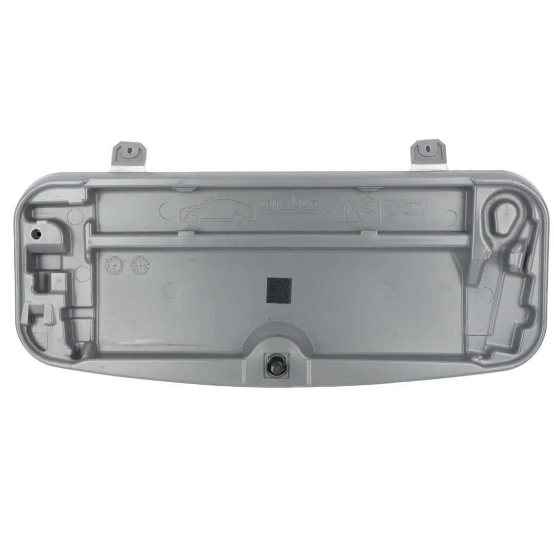 Kit Caja Herramientas Botiquín Primeros Auxilios Triángulo para BMW F01 F02 con número de pieza 6784443 BMW F01 F02 Kit Caja Herramientas Botiquín Primeros Auxilios Triángulo - SKU 6784443-3 - Número de pieza 6784443
