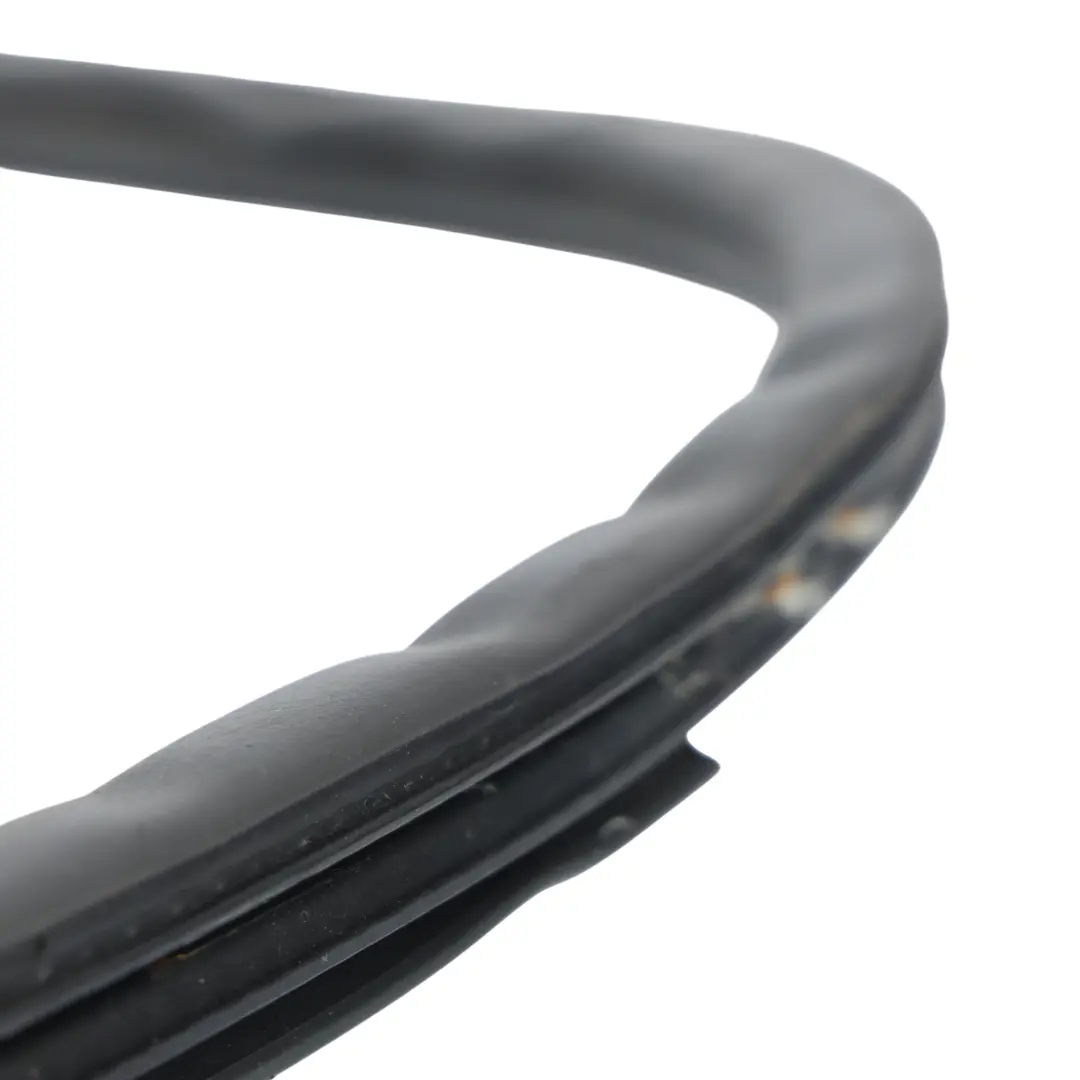 Guarnizione Porta Anteriore Sinistra per Toyota Corolla E12 con numero di parte 6786202120 Toyota Corolla E12 Guarnizione Porta Anteriore Sinistra - SKU 6786202120 - Numero di parte 6786202120
