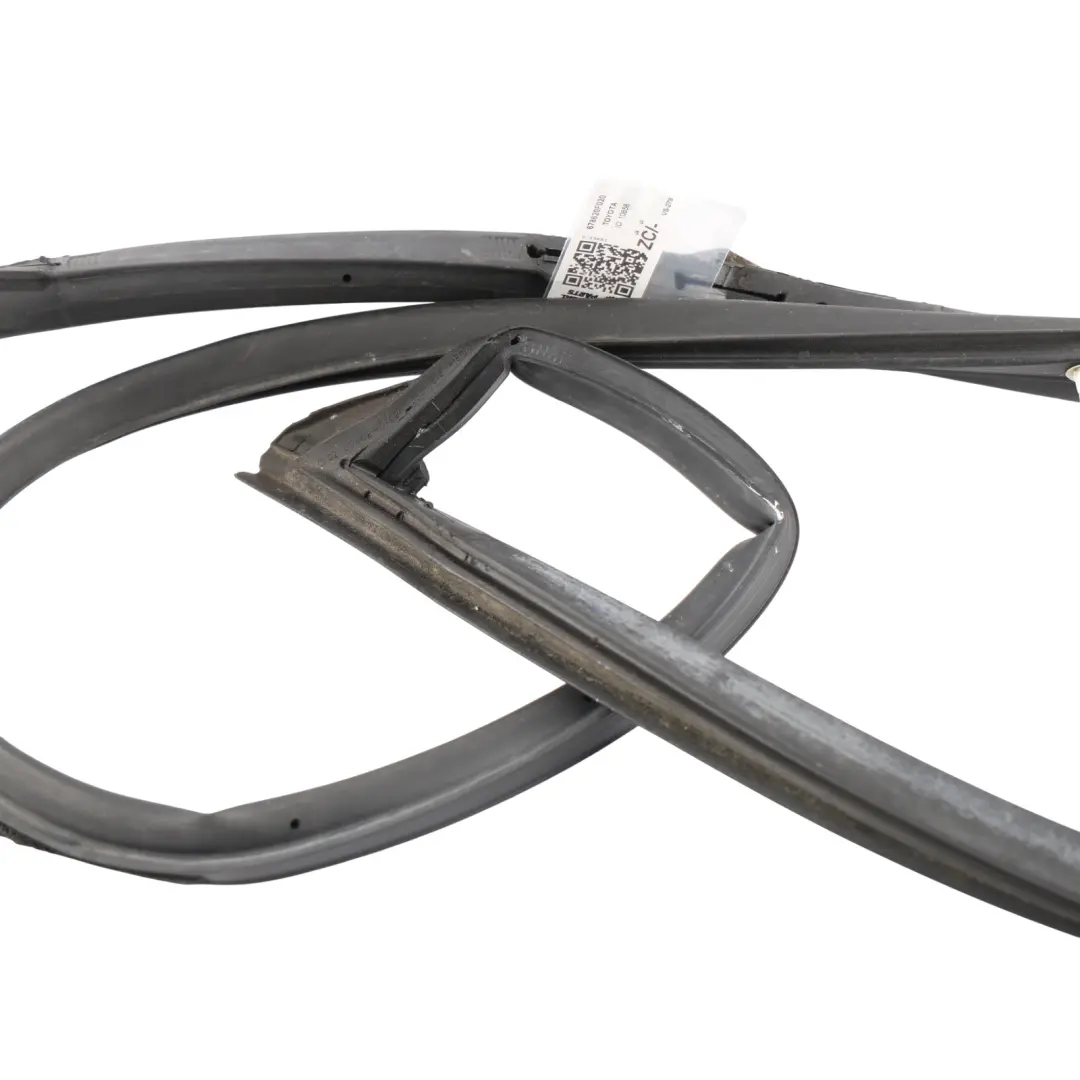 Mk2 Front Door Seal Rubber Gasket Left N/S 67862-0F020 to Toyota Verso R2 with Part number 678620F020 Toyota Verso R2 Mk2 Front Door Seal Rubber Gasket Left N/S 67862-0F020 - SKU 678620F020 - Part number 678620F020