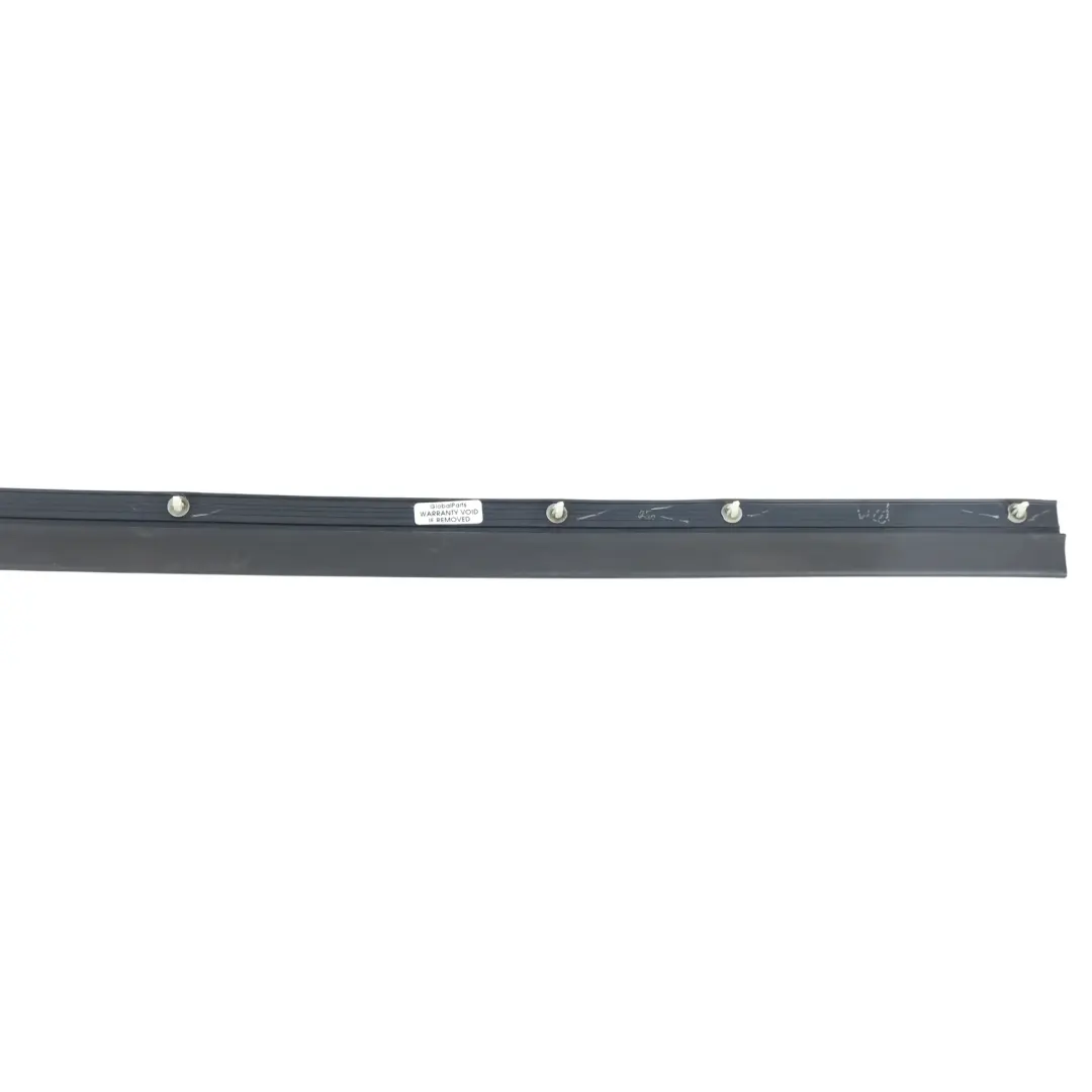 Toyota Avensis T270 Joint Garniture Porte Avant Gauche - SKU 6786605030 - Numéro de pièce 6786605030