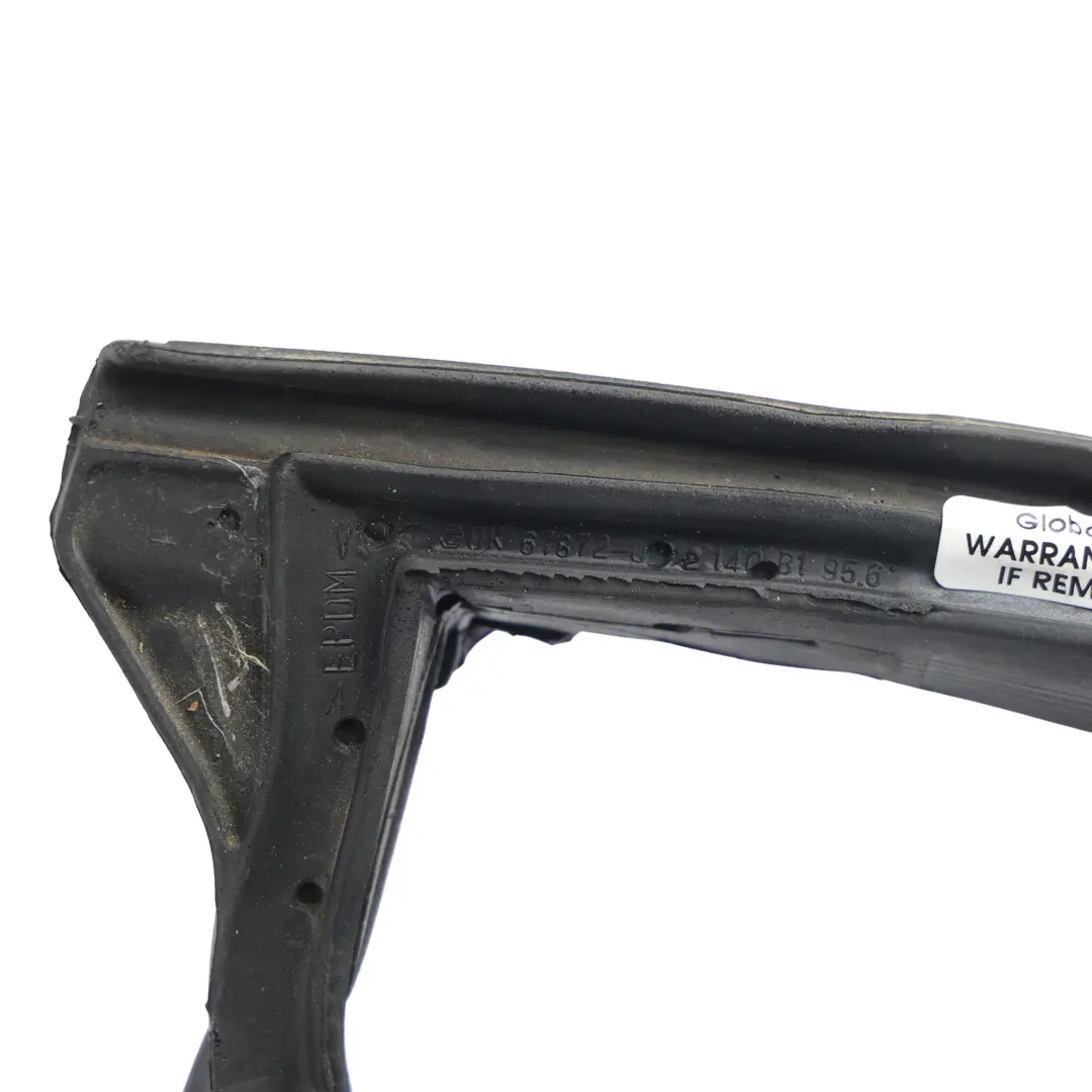 5D Uszczelka Drzwi Tylnych Lewych do Toyota Auris E15 o numerze 67872-02140 Toyota Auris E15 5D Uszczelka Drzwi Tylnych Lewych - SKU 6787202140 - Numer Części 67872-02140