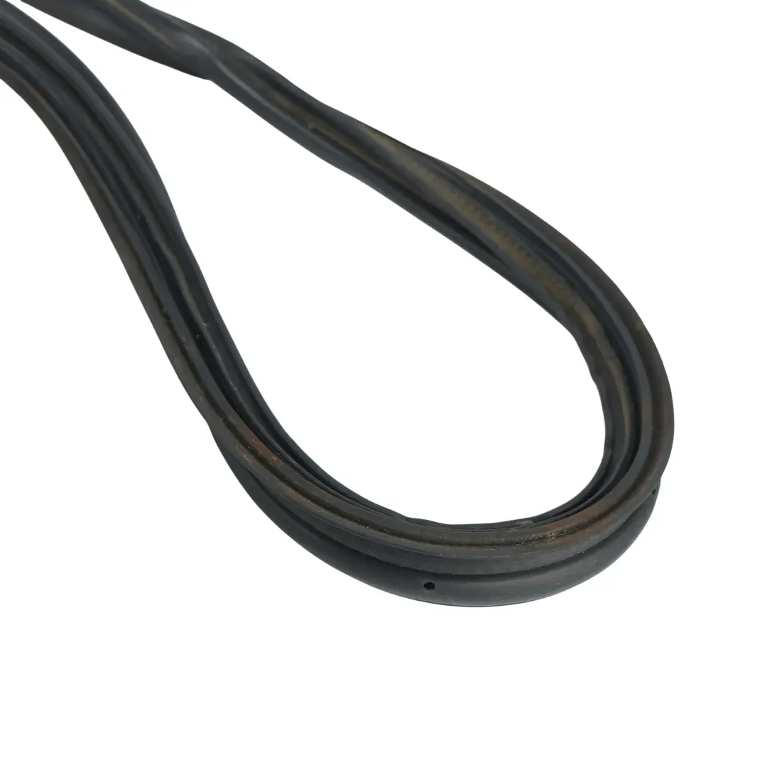 Toyota Corolla E12 Joint Caoutchouc Coffre Hayon Étanchéité - SKU 6788102051 - Numéro de pièce 6788102051