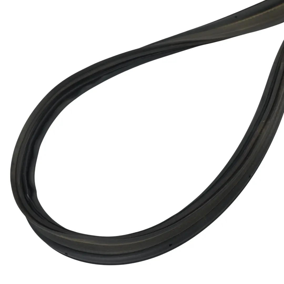 Toyota Auris E15 Rear Tailgate Boot Lid Seal Gasket Rubber - SKU 6788102080 - Part number 6788102080