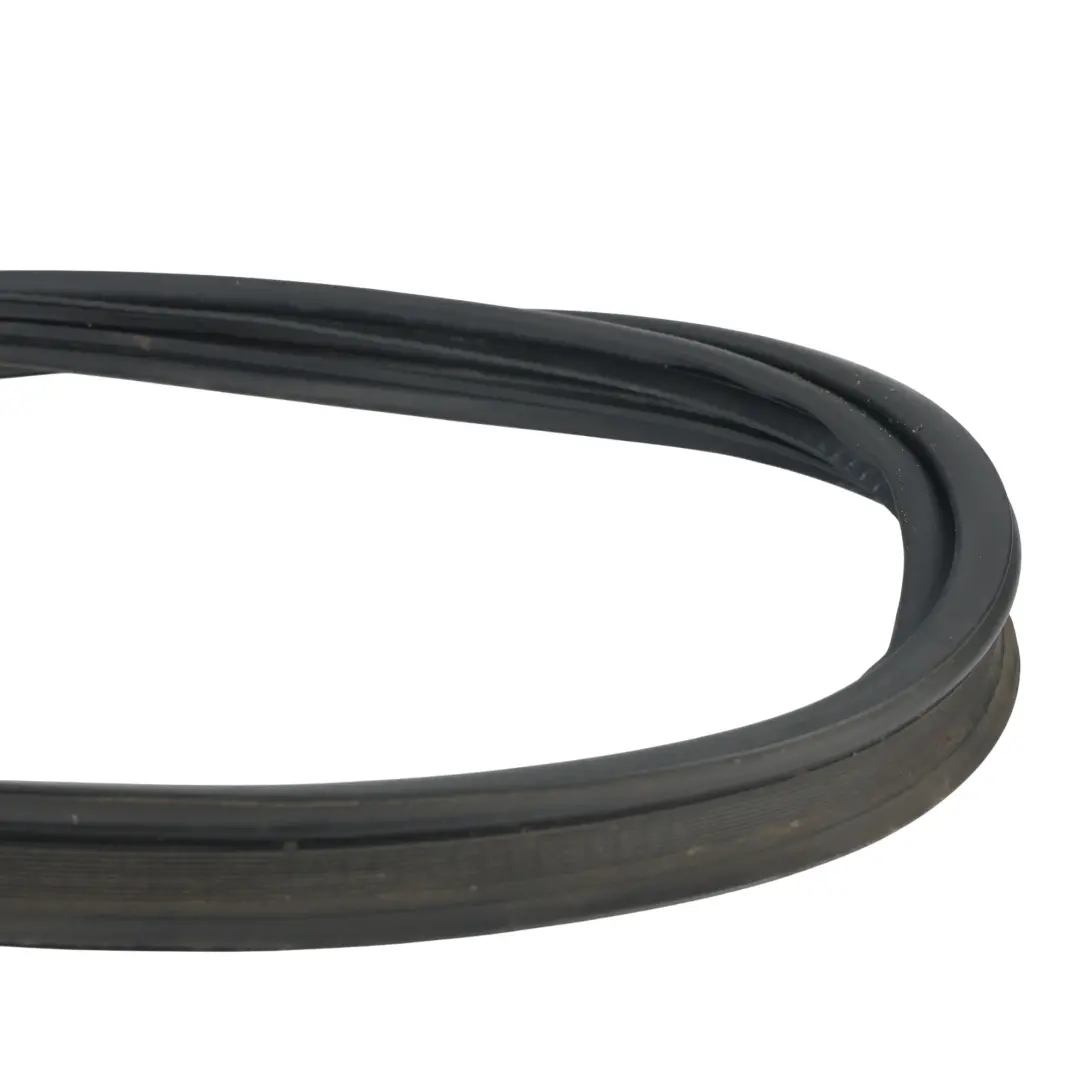 Junta Goma Puerta Maletero para Toyota Avensis T270 Estate con número de pieza 6788105060 Toyota Avensis T270 Estate Junta Goma Puerta Maletero - SKU 6788105060 - Número de pieza 6788105060