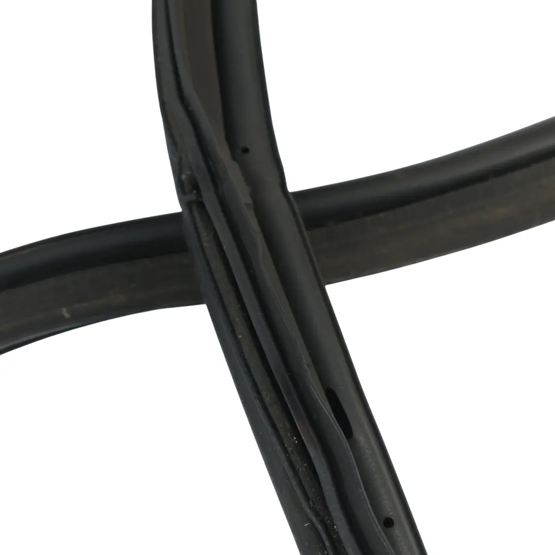 Toyota Avensis T270 Kombi Heckklappe Dichtung Türdichtung - SKU 6788105060 - Teilenummer 6788105060
