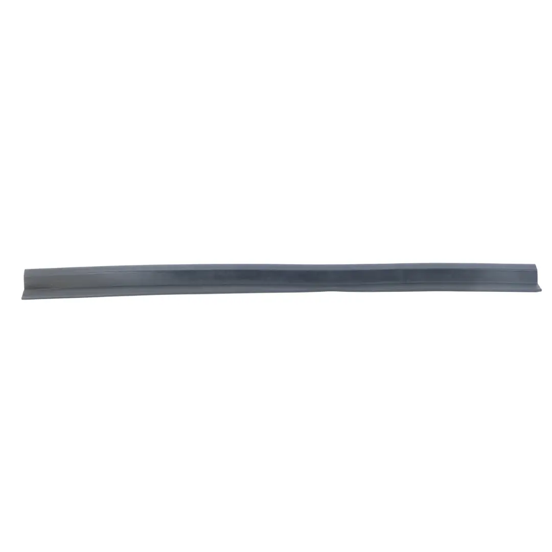 Door Weatherstrip Seal Gasket Right O/S to Toyota Avensis T270 Rear with Part number 6788705020 Toyota Avensis T270 Rear Door Weatherstrip Seal Gasket Right O/S - SKU 6788705020 - Part number 6788705020