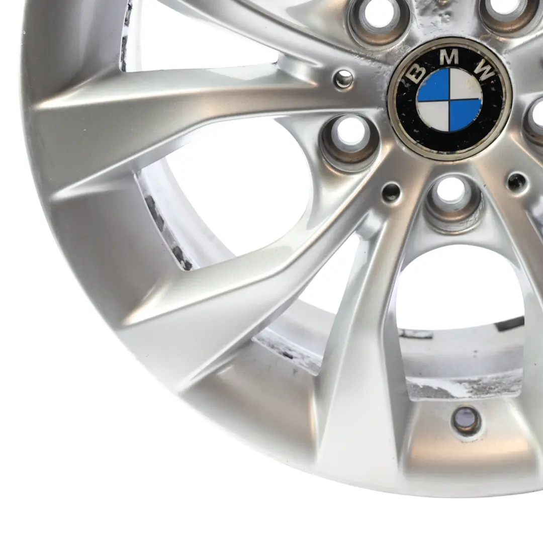 Llanta plata de aluminio 17" Radios-V 318 ET:3 4 7,5J para BMW X1 E84 con número de pieza 6789141 BMW X1 E84 Llanta plata de aluminio 17" Radios-V 318 ET:3 4 7,5J - SKU 6789141-SL2 - Número de pieza 6789141