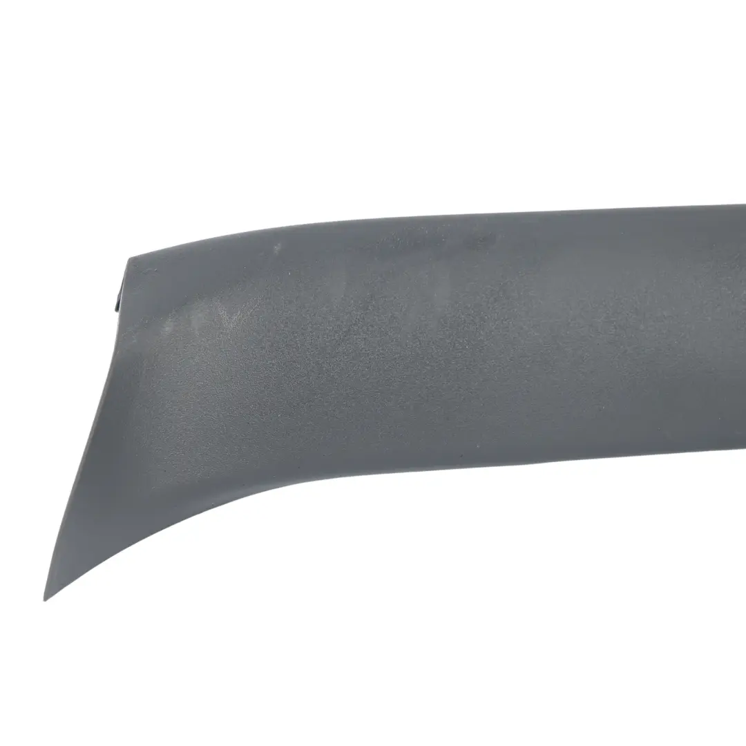 Toyota Auris E15 Garniture Latérale Coffre Hayon Gris Foncé Droite - SKU 6793702030B1 - Numéro de pièce 6793702030B1