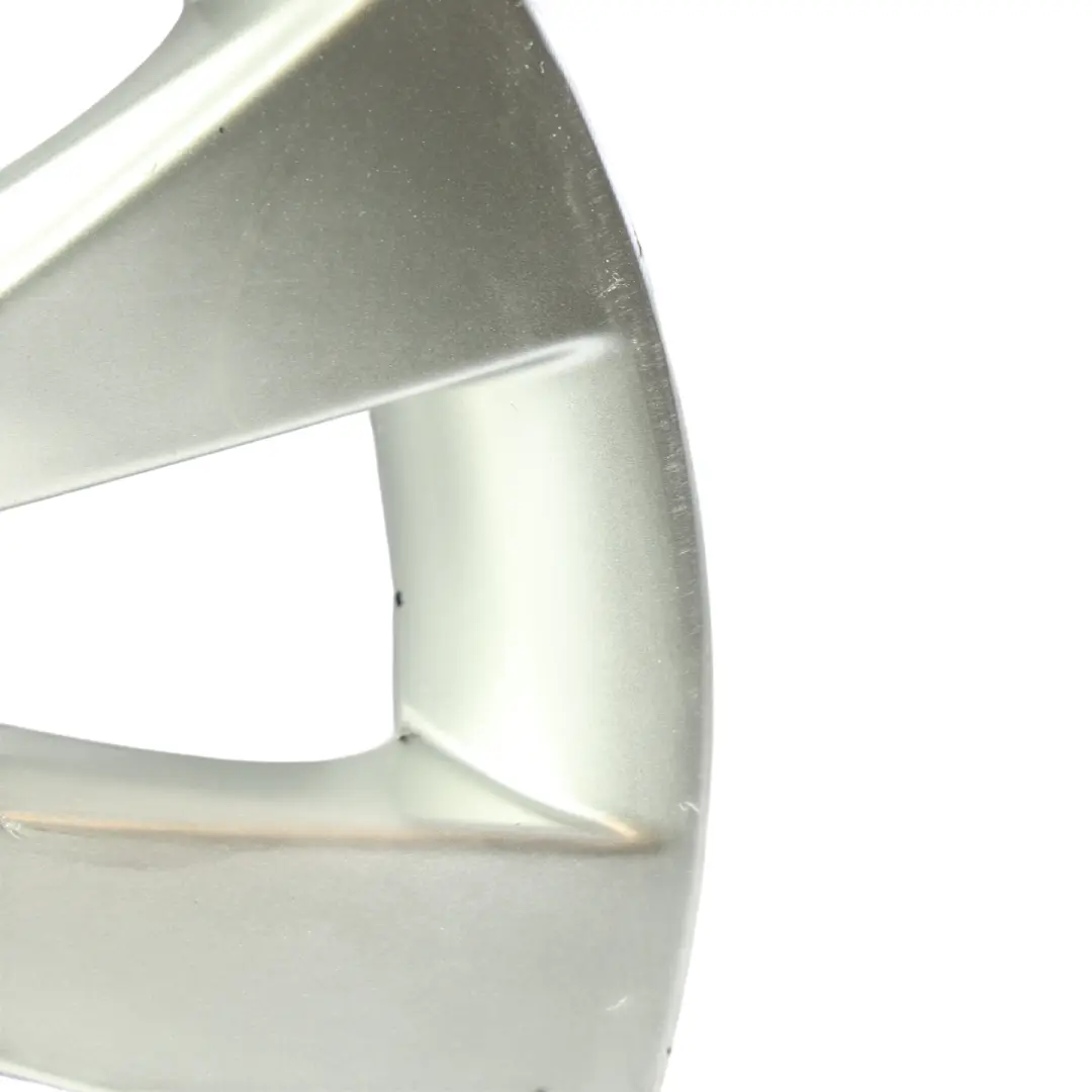 llanta de aleación de plata 17 "V Spoke 413 7,5J ET:37 para BMW F30 F31 F32 con número de pieza 6796240 BMW F30 F31 F32 llanta de aleación de plata 17 "V Spoke 413 7,5J ET:37 - SKU 6796240-SL1 - Número de pieza 6796240