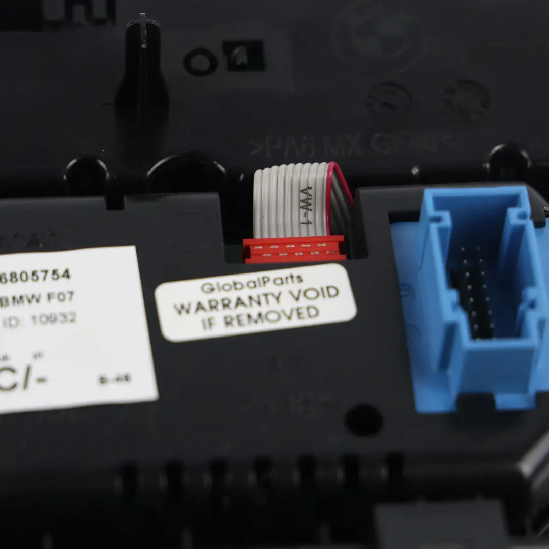 Panel Klimatyzacji Radia Podgrzewania Foteli do BMW F07 GT LCI o numerze 6805754 BMW F07 GT LCI Panel Klimatyzacji Radia Podgrzewania Foteli - SKU 6805754 - Numer Części 6805754