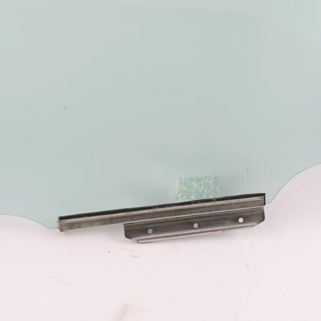 Toyota Verso R2 Rear Passenger Side Door Window Glass Left N/S 68104-0F030 - SKU 681040F030 - Part number 681040F030