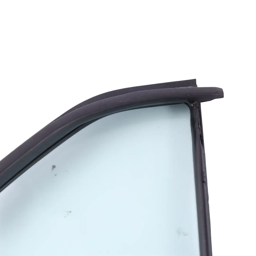 Toyota Yaris P9 Hintere Tür Seitenscheibe Glas Links - SKU 681240D051 - Teilenummer 681240D051