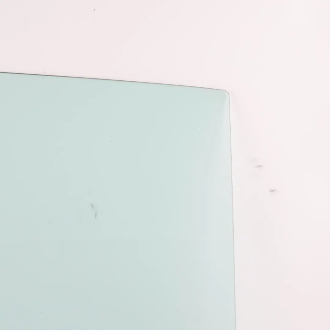Door Window Glass Glazing Green Left N/S 681200D072 to Toyota Yaris P9 Rear with Part number 681400D071 Toyota Yaris P9 Rear Door Window Glass Glazing Green Left N/S 681200D072 - SKU 681400D071 - Part number 681400D071