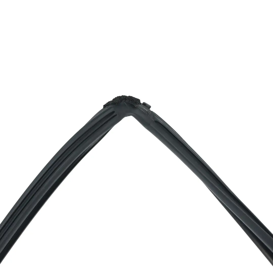 Toyota Corolla E12 Joint Lèvre Vitre Porte Avant Droite 3 Portes - SKU 6814102081 - Numéro de pièce 6814102081