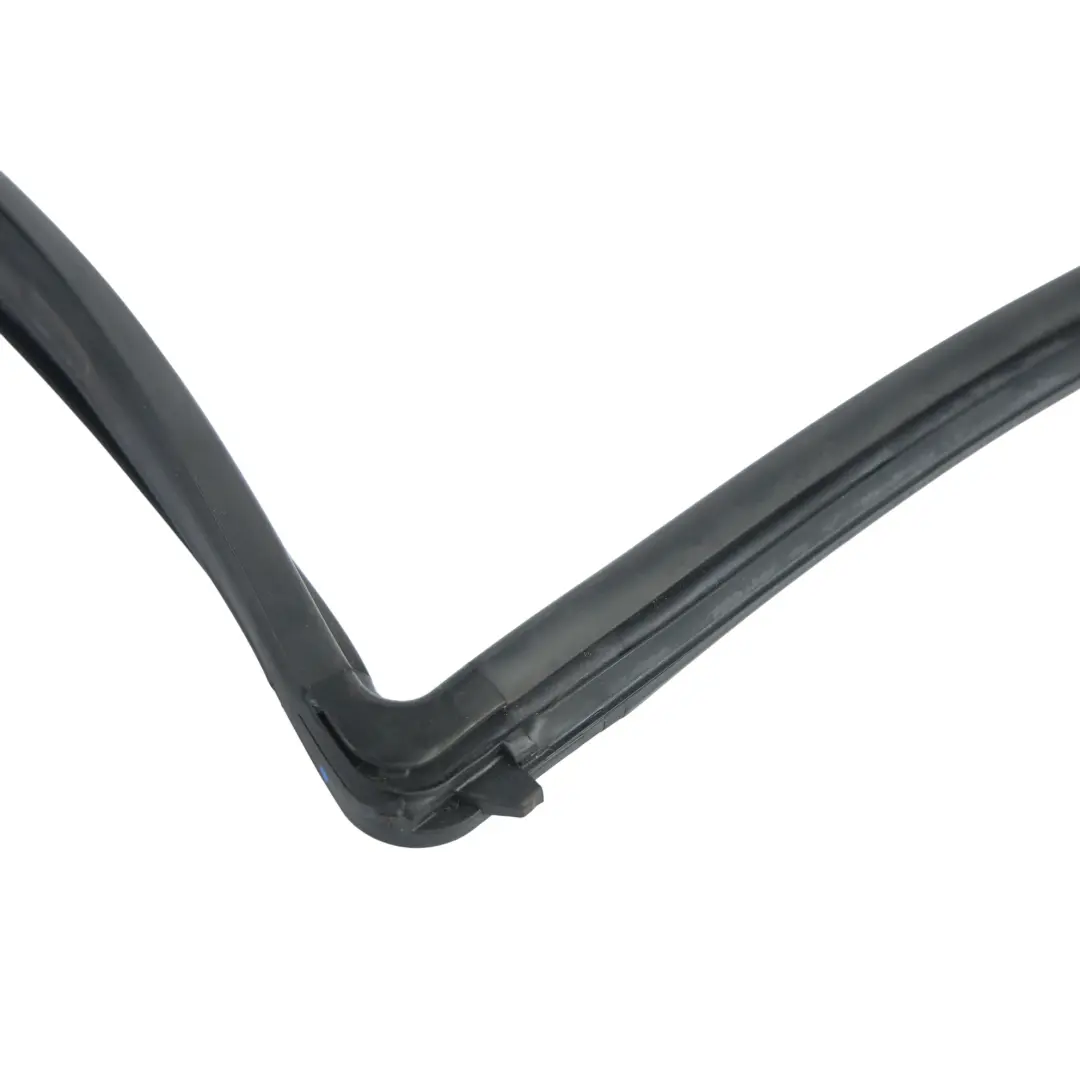 5D Front Door Glass Run Channel Seal Right O/S to Toyota Yaris P9 with Part number 681410D090 Toyota Yaris P9 5D Front Door Glass Run Channel Seal Right O/S - SKU 681410D090 - Part number 681410D090
