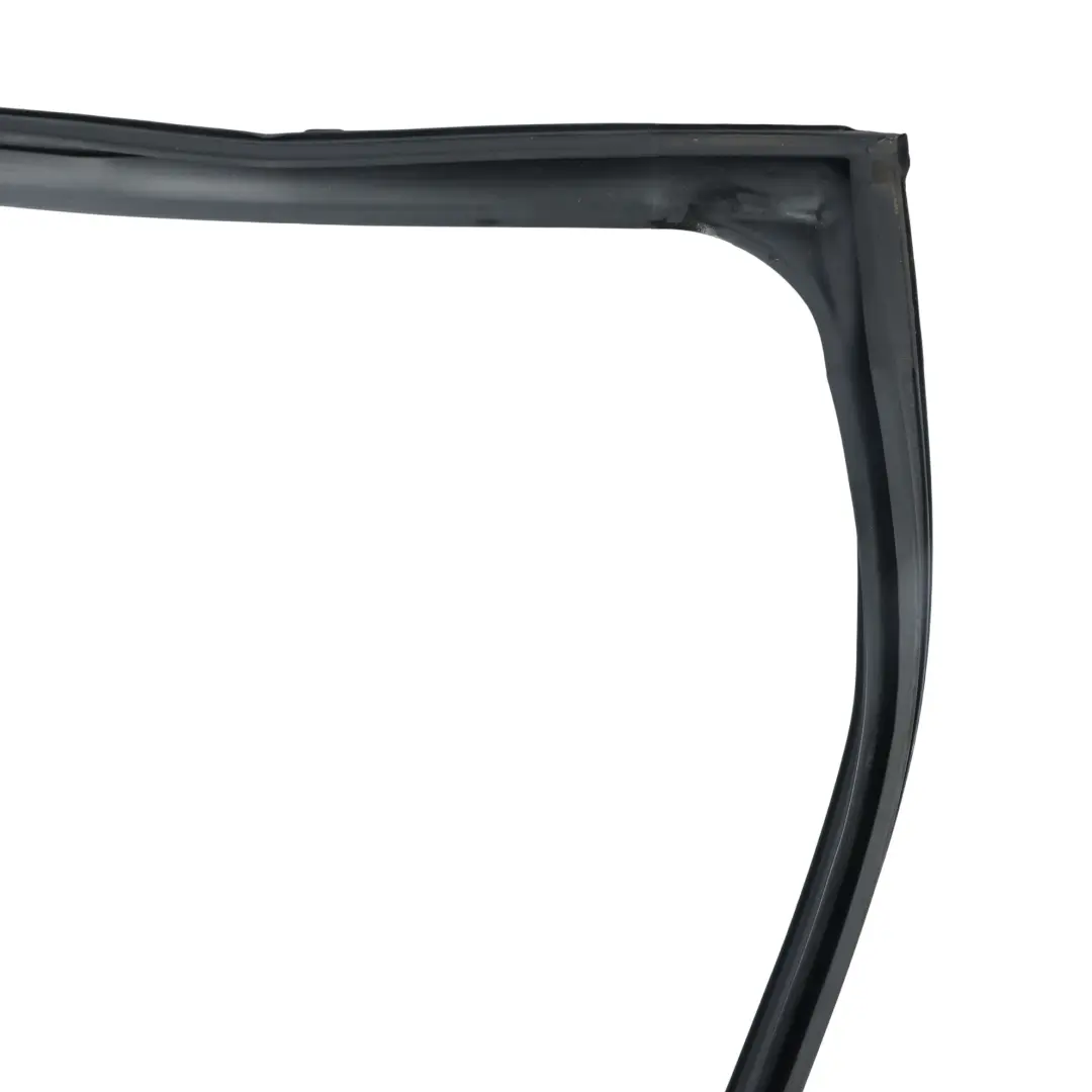 Uszczelka Prowadnica Szyby Tylne Drzwi Prawa do Toyota Avensis T270 o numerze 6814205110 Toyota Avensis T270 Uszczelka Prowadnica Szyby Tylne Drzwi Prawa - SKU 6814205110 - Numer Części 6814205110