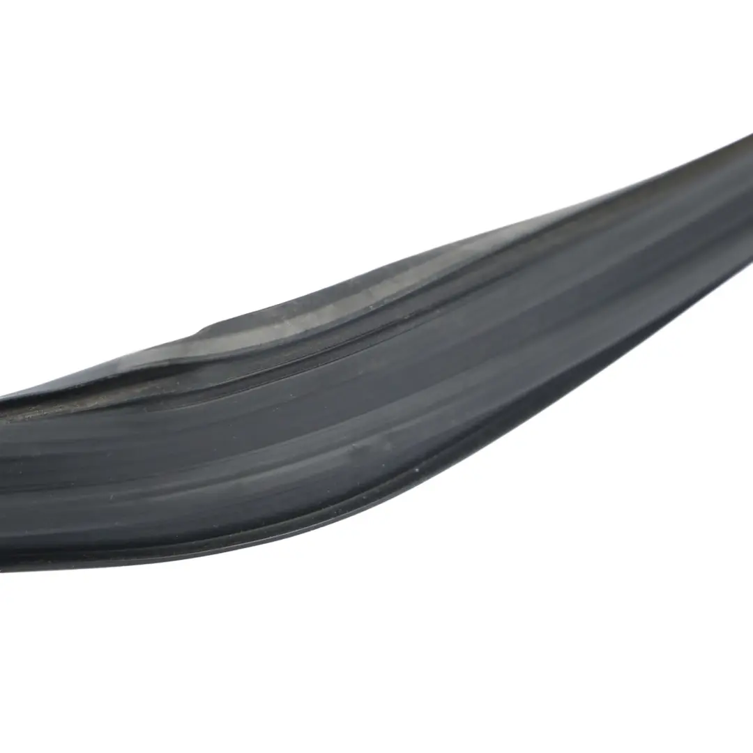 Uszczelka Szyby Drzwi Przód Lewa do Toyota Corolla E12 o numerze 6815102071 Toyota Corolla E12 Uszczelka Szyby Drzwi Przód Lewa - SKU 6815102071 - Numer Części 6815102071