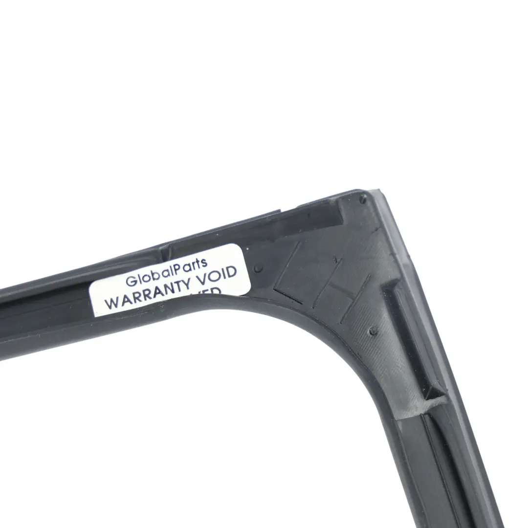 Toyota Auris E15 Guía Cristal Puerta Trasera Izquierda - SKU 6815202110 - Número de pieza 68152-02110