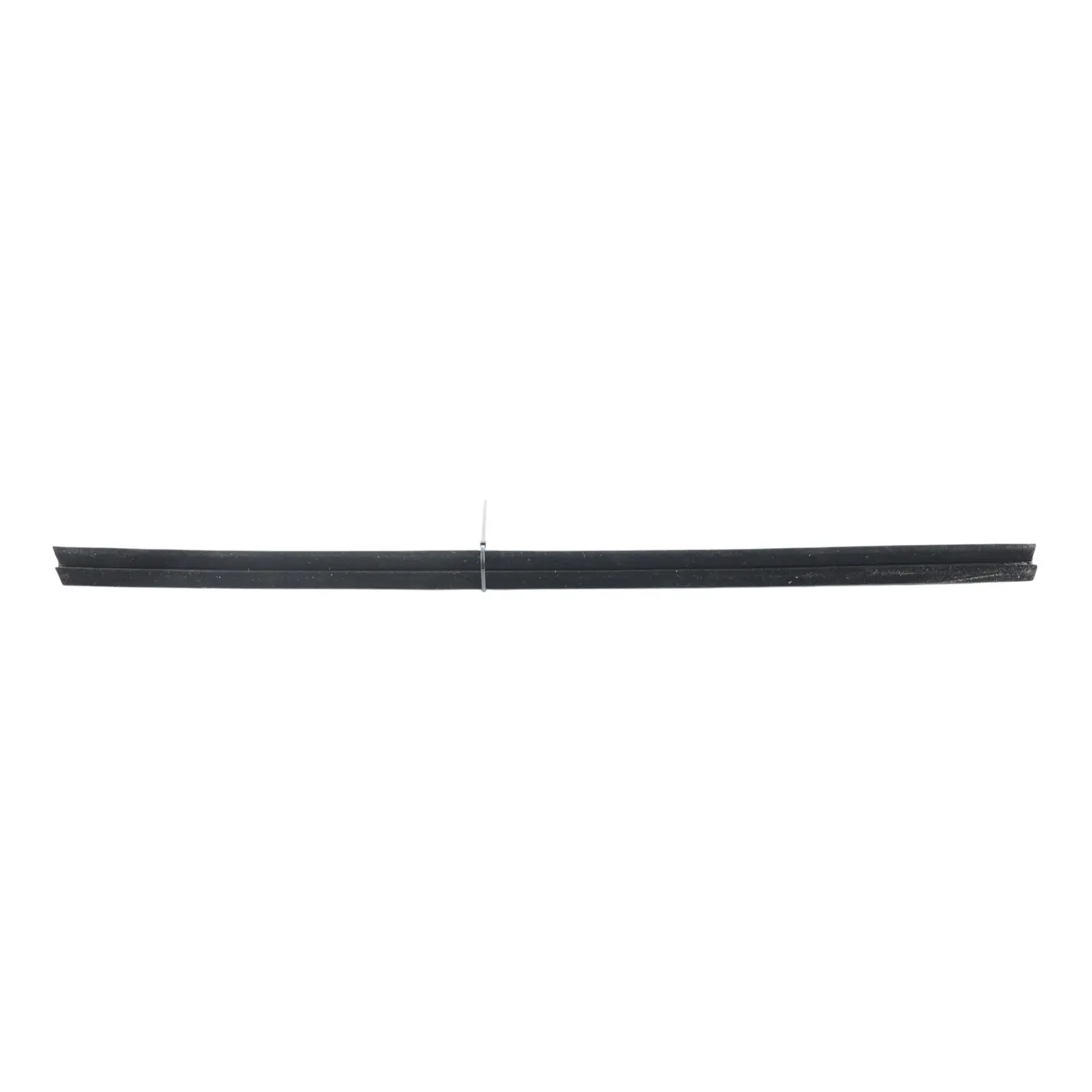 Toyota Verso R2 Weatherstrip Rear Door Glass Inner Right O/S 681730F020