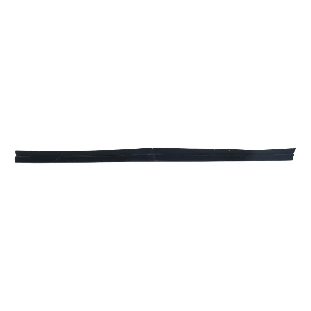 Joint Intérieur Vitre Porte Arrière Gauche pour Toyota Auris E15 à propos du numéro de pièce 6817402090 Toyota Auris E15 Joint Intérieur Vitre Porte Arrière Gauche - SKU 6817402090 - Numéro de pièce 6817402090