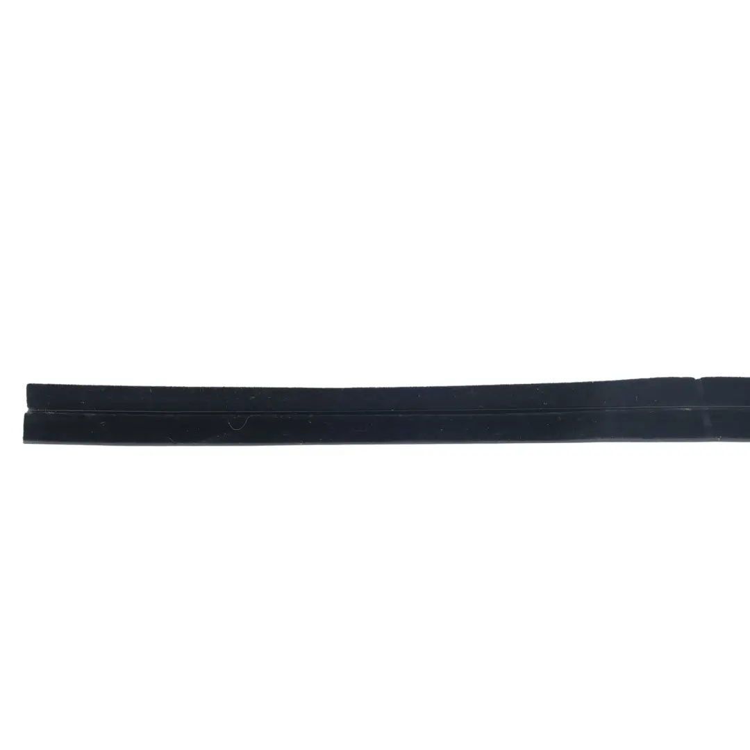 Toyota Auris E15 Dichtung Fensterführung Hintertür Links - SKU 6817402090 - Teilenummer 6817402090