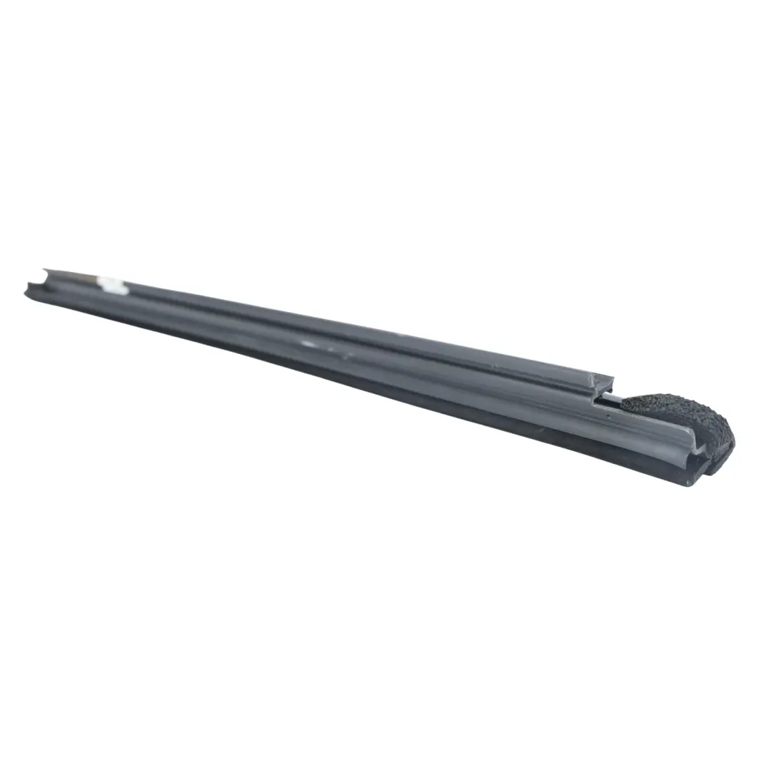Uszczelka Szyby Drzwi Tylnych Wewnętrzna Lewa 68174051 do Toyota Avensis T270 o numerze 6817405100 Toyota Avensis T270 Uszczelka Szyby Drzwi Tylnych Wewnętrzna Lewa 68174051 - SKU 6817405100 - Numer Części 6817405100