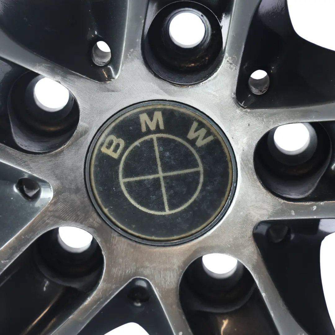 Llanta de Aleacion Negra 17" Radio Estrella 379 7,5J ET:43 para BMW F20 F21 con número de pieza 6850151 BMW F20 F21 Llanta de Aleacion Negra 17" Radio Estrella 379 7,5J ET:43 - SKU 6850151-1 - Número de pieza 6850151