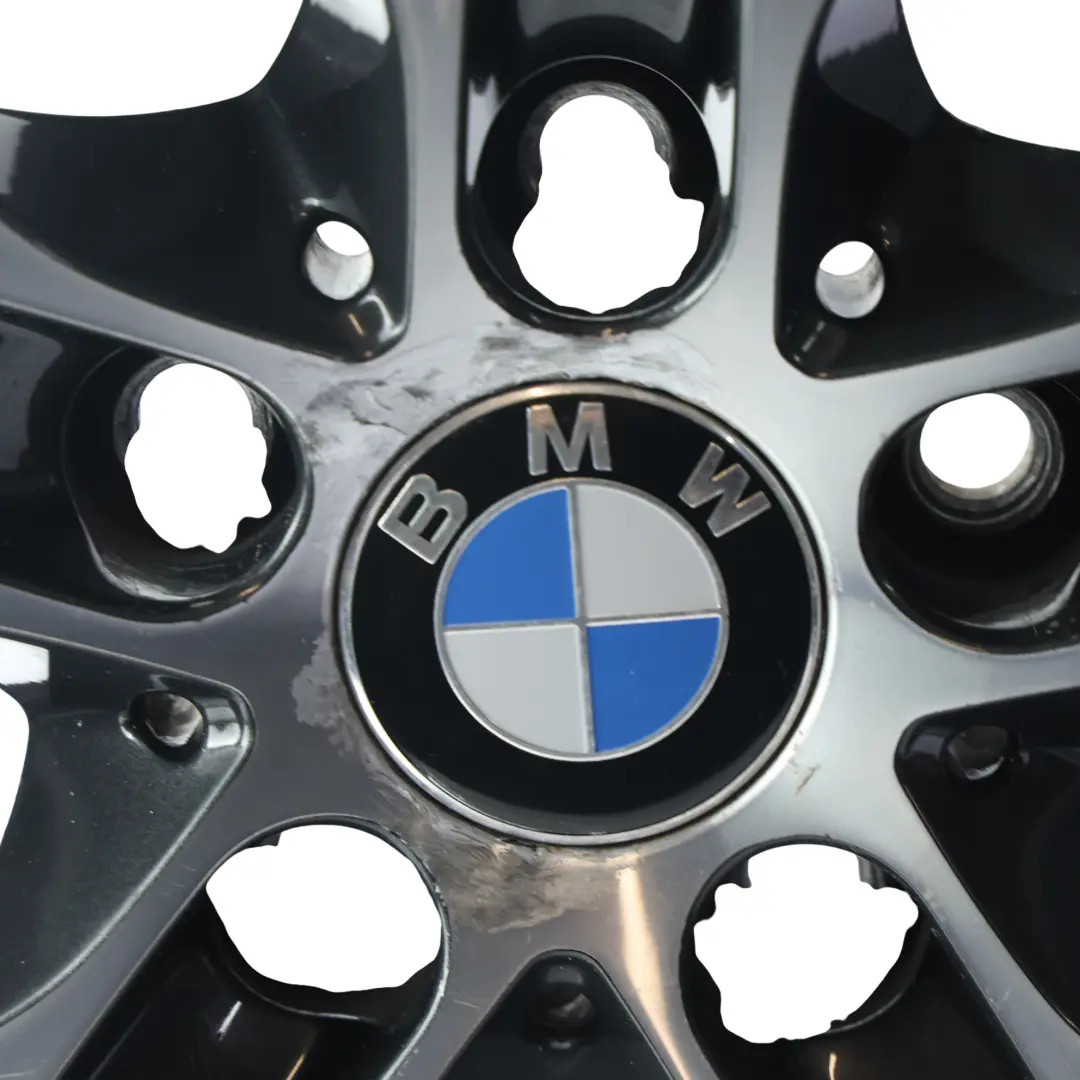 Jante en alliage gris 17" Star Spoke 379 ET:43 7,5J pour BMW F20 F21 F22 F23 à propos du numéro de pièce 6850151 BMW F20 F21 F22 F23 Jante en alliage gris 17" Star Spoke 379 ET:43 7,5J - SKU 6850151-13 - Numéro de pièce 6850151