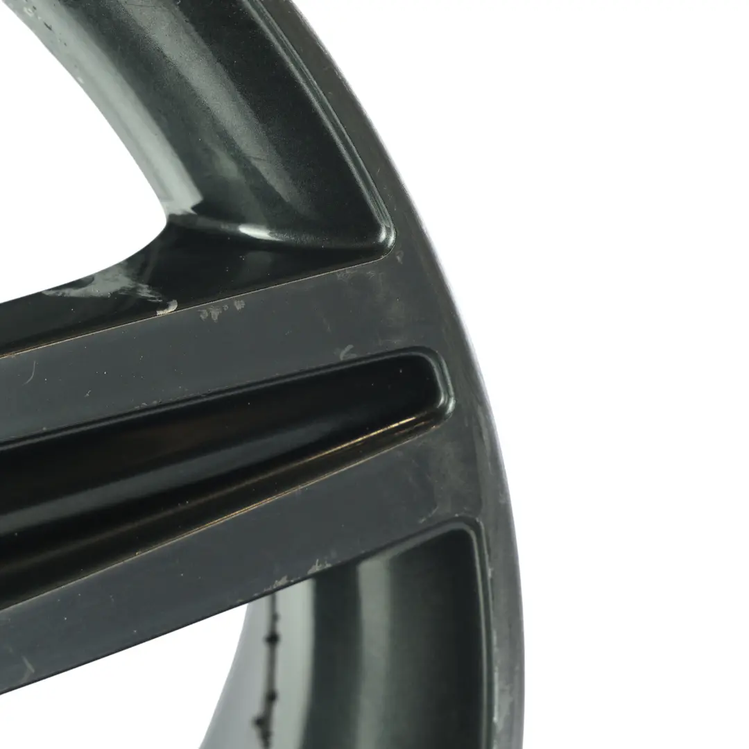 Jante en alliage gris 17" Star Spoke 379 ET:43 7,5J pour BMW F20 F21 F22 F23 à propos du numéro de pièce 6850151 BMW F20 F21 F22 F23 Jante en alliage gris 17" Star Spoke 379 ET:43 7,5J - SKU 6850151-13 - Numéro de pièce 6850151