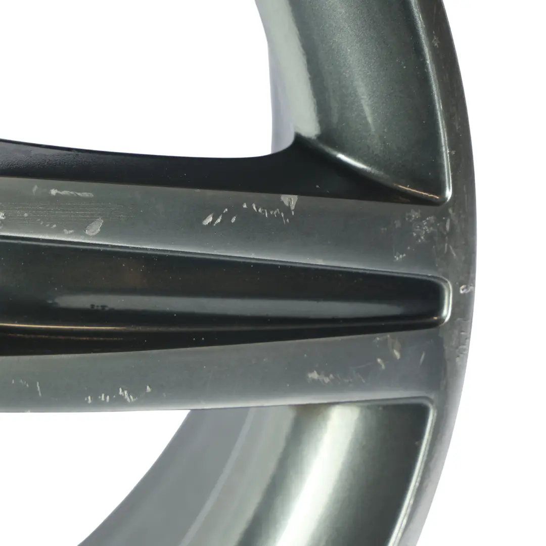 Llanta Aleación Gris BMW F20 F21 F22 F23 17" Star Spoke 379 ET:43 7,5J para con número de pieza 6850151 Llanta Aleación Gris BMW F20 F21 F22 F23 17" Star Spoke 379 ET:43 7,5J - SKU 6850151-19 - Número de pieza 6850151