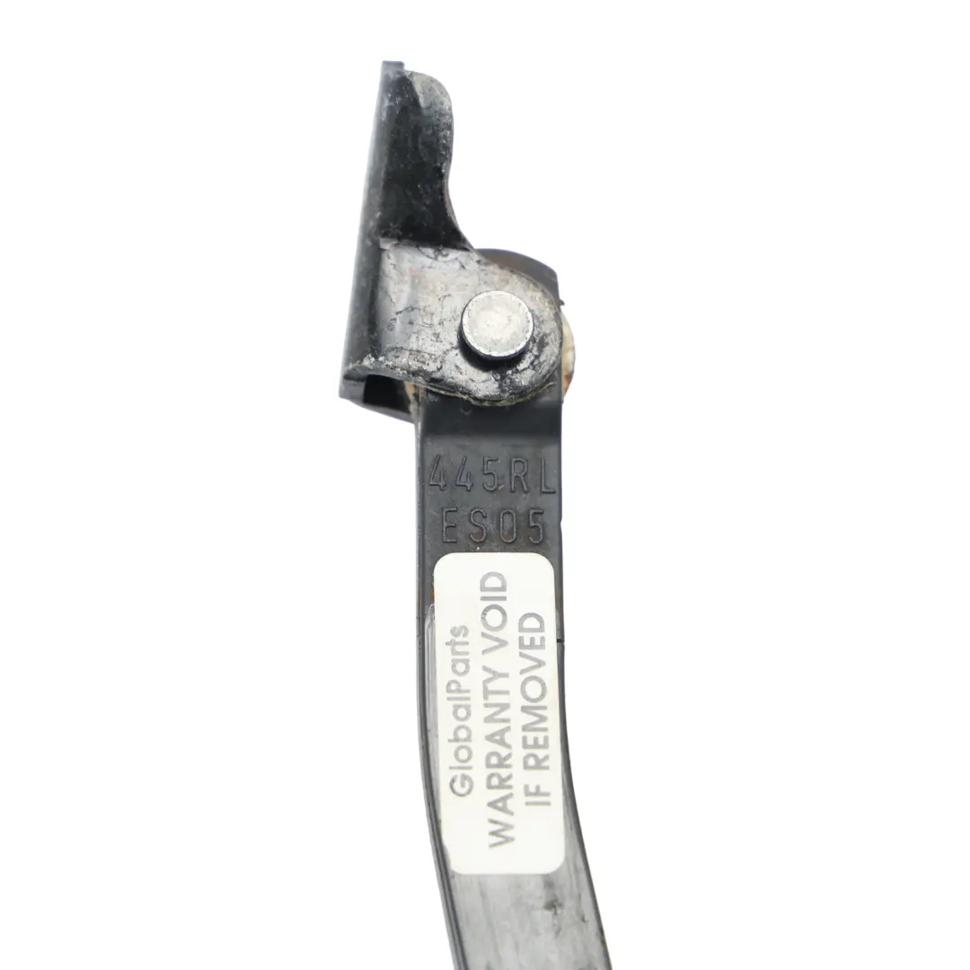 Toyota Avensis T270 Limitador Puerta Trasera Derecha - SKU 6863005050 - Número de pieza 6863005050