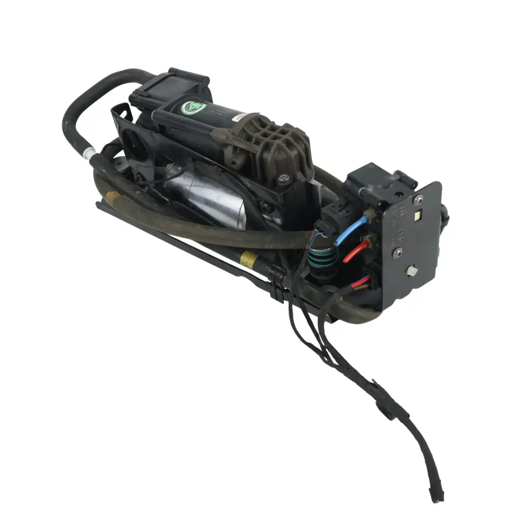 Compresor Suspensión Neumática Motor 6789450 para BMW F01 F02 F07 F11 con número de pieza 6875176 BMW F01 F02 F07 F11 Compresor Suspensión Neumática Motor 6789450 - SKU 6875176-2 - Número de pieza 6875176