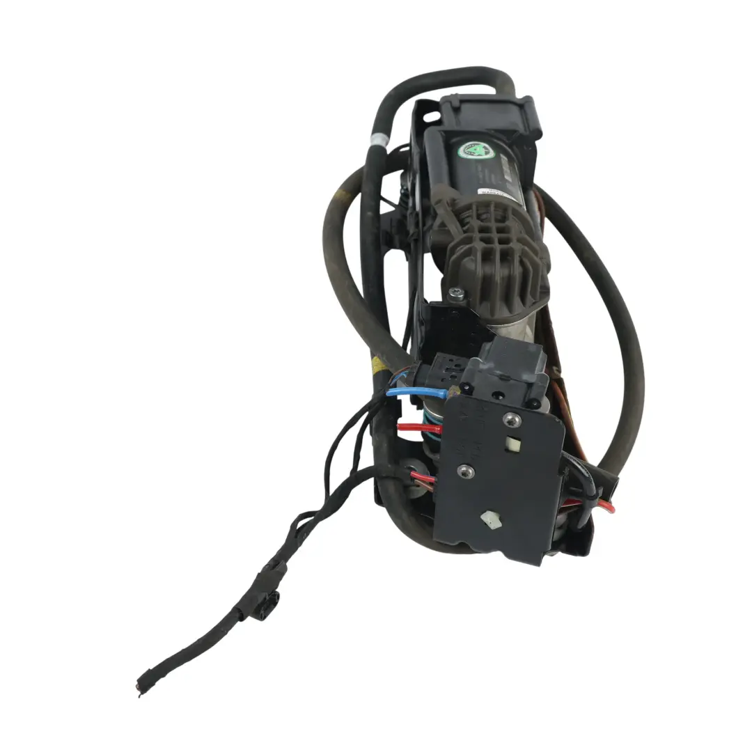 Compresor Suspensión Neumática Motor 6789450 para BMW F01 F02 F07 F11 con número de pieza 6875176 BMW F01 F02 F07 F11 Compresor Suspensión Neumática Motor 6789450 - SKU 6875176-2 - Número de pieza 6875176