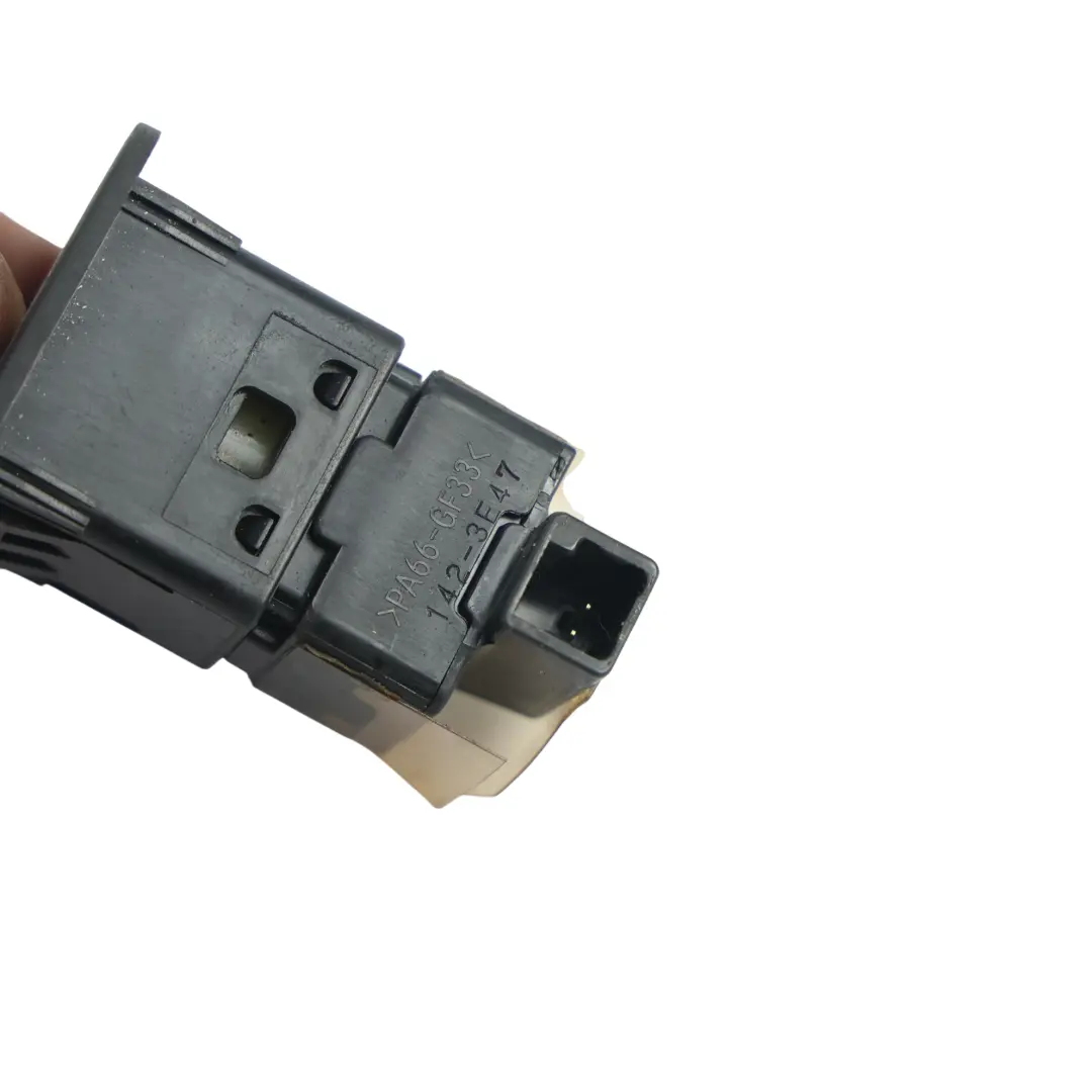 Module Cut Off Switch Deactivation Unit to Toyota Corolla E12 Air with Part number 6906512370 Toyota Corolla E12 Air Module Cut Off Switch Deactivation Unit - SKU RHD-6906512370 - Part number 6906512370