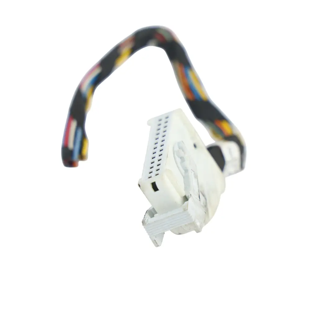 Wiring Loom Harness Repair Plug Connector White to BMW E61 with Part number 6913632 BMW E61 Wiring Loom Harness Repair Plug Connector White - SKU 6913632 - Part number 6913632