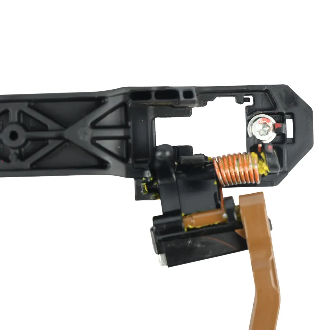 Manija Exterior Puerta Trasera Izquierda para Toyota Auris E15 Marco con número de pieza 69204-02120 Toyota Auris E15 Marco Manija Exterior Puerta Trasera Izquierda - SKU 6920402120 - Número de pieza 69204-02120