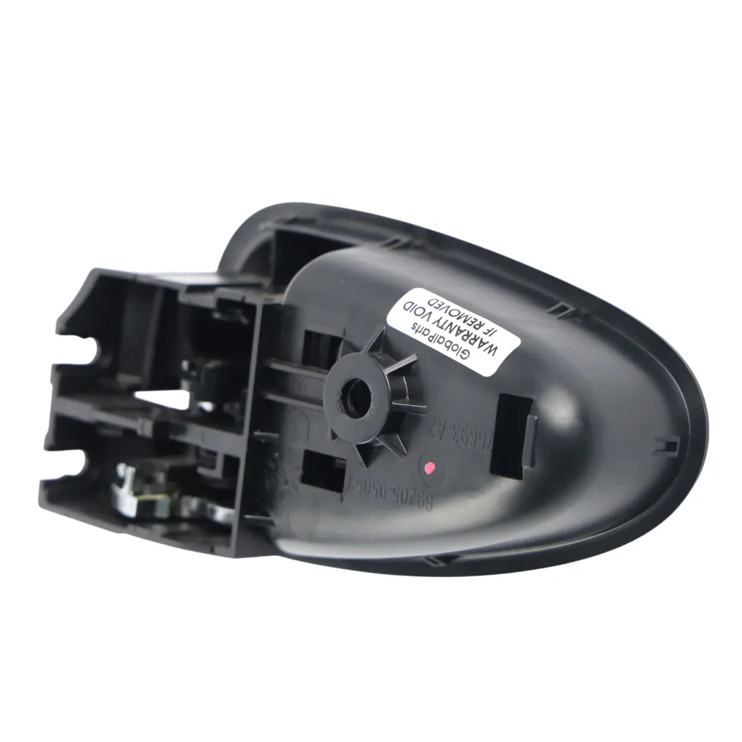 Interior Door Handle Front Right O/S Black 6920505051 to Toyota Avensis T270 with Part number 6920505051C0 Toyota Avensis T270 Interior Door Handle Front Right O/S Black 6920505051 - SKU 6920505051C0 - Part number 6920505051C0