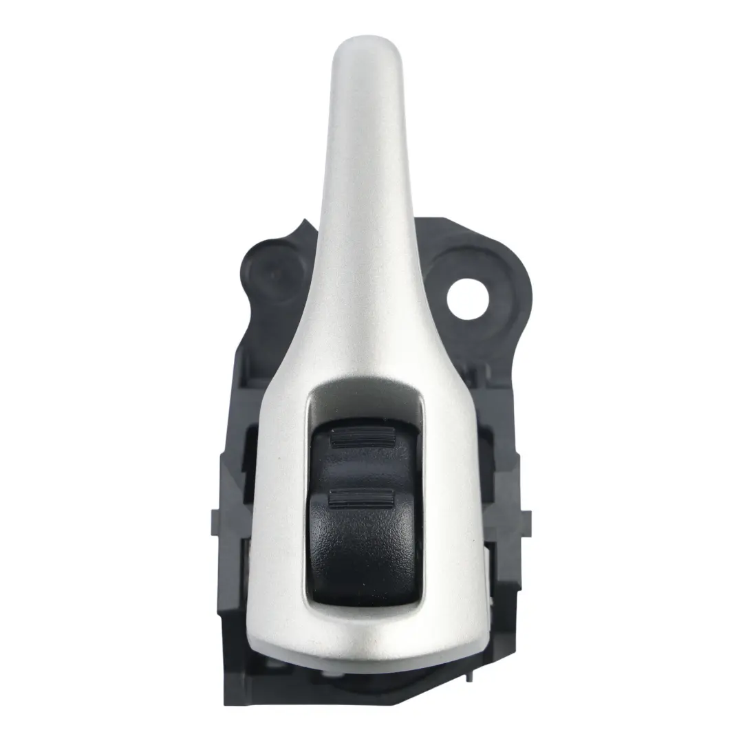Türinnengriff Vorne Silber Links für Toyota Auris E15 mit Teilenummer 6920602120B1 Toyota Auris E15 Türinnengriff Vorne Silber Links - SKU 6920602120B1 - Teilenummer 6920602120B1