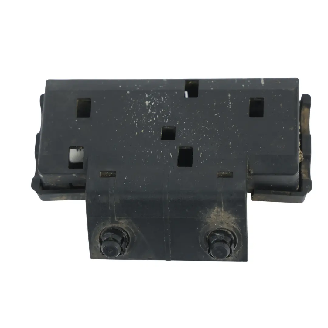 Connection Bracket to BMW E60 E61 E63 E64 Plug In with Part number 6927793 BMW E60 E61 E63 E64 Plug In Connection Bracket - SKU 6927793 - Part number 6927793