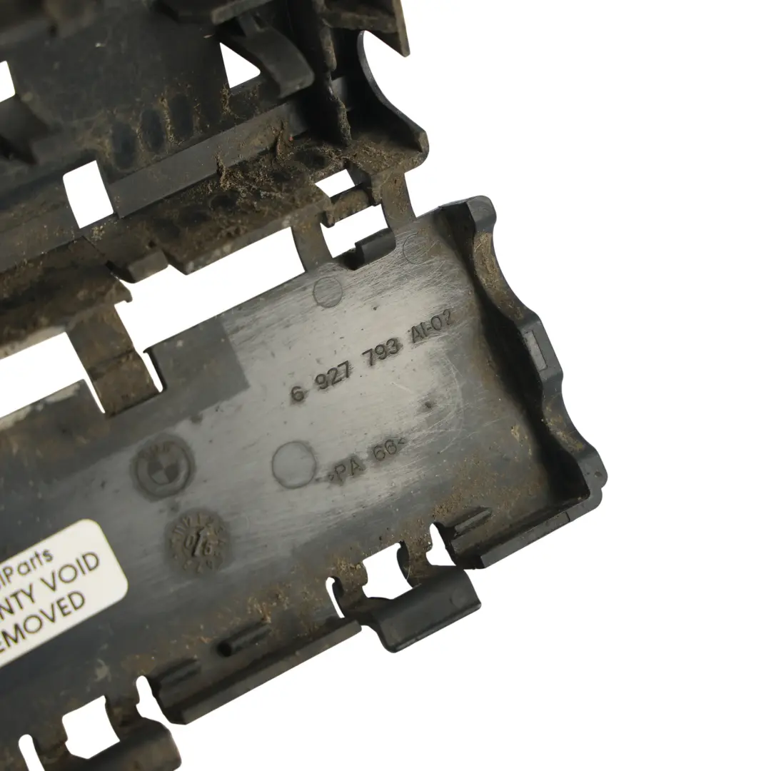 Connection Bracket to BMW E60 E61 E63 E64 Plug In with Part number 6927793 BMW E60 E61 E63 E64 Plug In Connection Bracket - SKU 6927793 - Part number 6927793