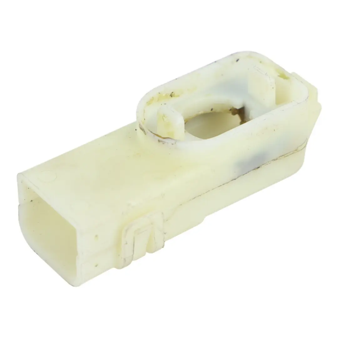 BMW E60 E61 E63 E64 Osłona Dodatniego Zacisku Akumulatora - SKU 6929762 - Numer Części 6929762