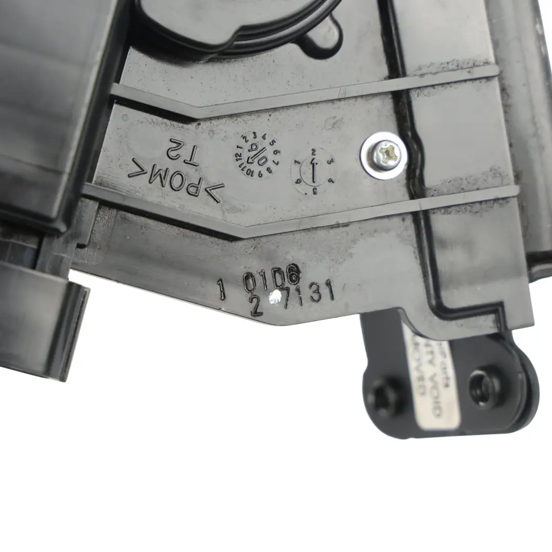 Zamek Klapy Bagażnika Tył do Toyota Auris E15 Verso R2 o numerze 6935002080 Toyota Auris E15 Verso R2 Zamek Klapy Bagażnika Tył - SKU 6935002080 - Numer Części 6935002080