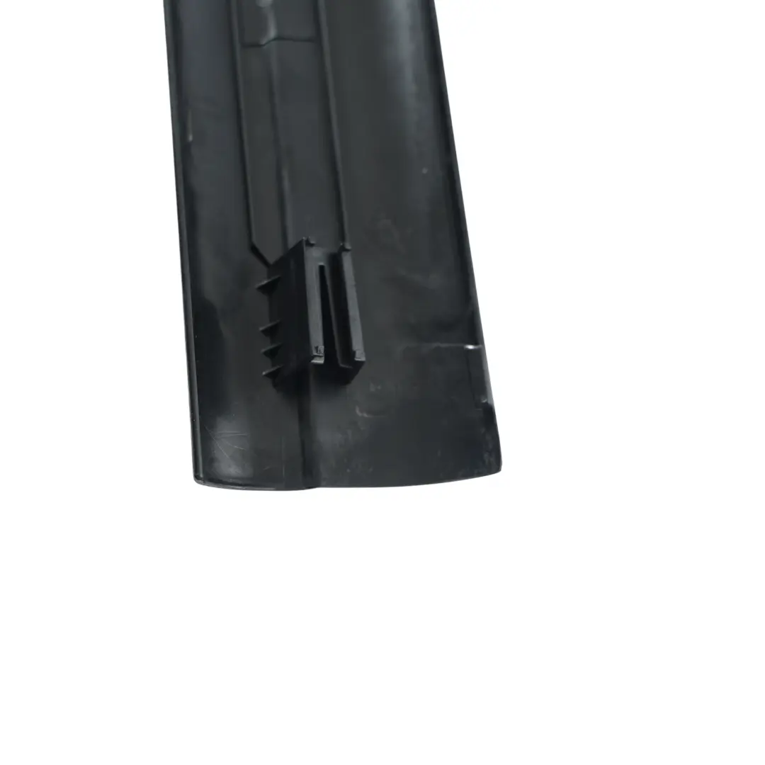 Moldura Cubierta Entrada Puerta Delantera Izquierda Negro 7146763 para BMW E92 E93 con número de pieza 6952917 BMW E92 E93 Moldura Cubierta Entrada Puerta Delantera Izquierda Negro 7146763 - SKU 6952917-1 - Número de pieza 6952917