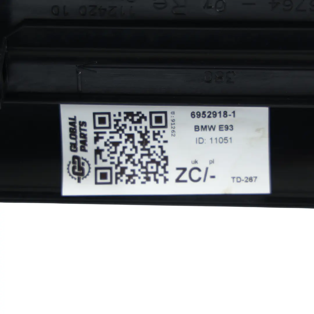 Moldura Panel Entrada Puerta Delantera Derecha Negro 7146764 para BMW E92 E93 con número de pieza 6952918 BMW E92 E93 Moldura Panel Entrada Puerta Delantera Derecha Negro 7146764 - SKU 6952918-1 - Número de pieza 6952918