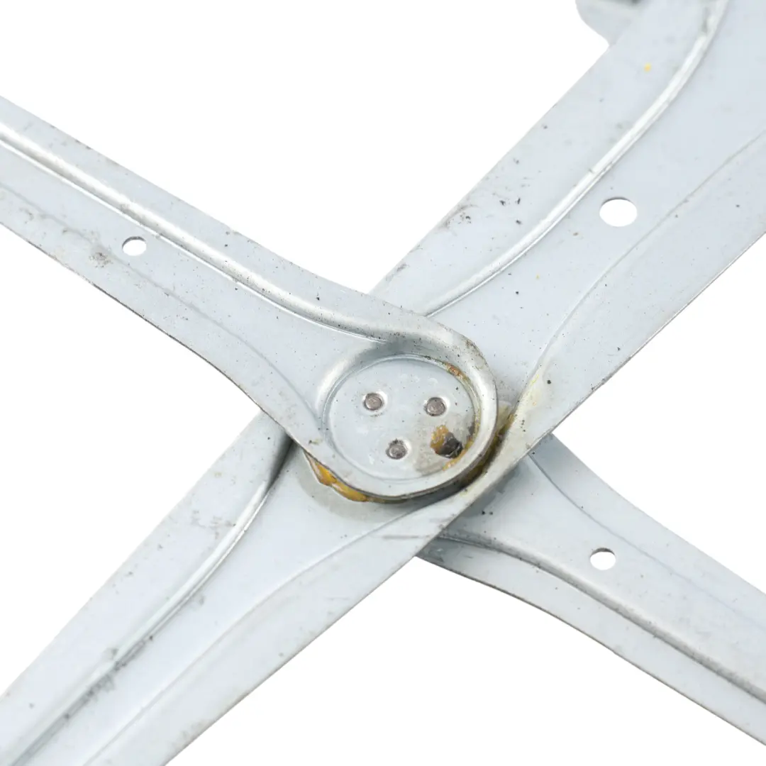 Window Regulator Door Window Motor Front Right O/S to Toyota Verso R2 with Part number 698100F020 Toyota Verso R2 Window Regulator Door Window Motor Front Right O/S - SKU 698100F020 - Part number 698100F020