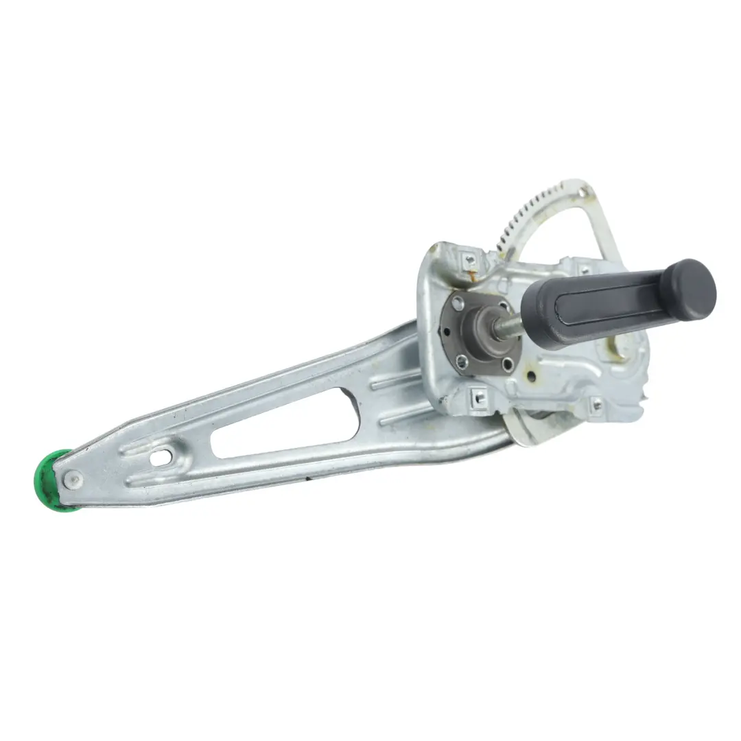 Toyota Yaris P9 Manivelle Lève-Vitre Porte Arrière Droite 6926002020 - SKU 698300D120 - Numéro de pièce 698300D120